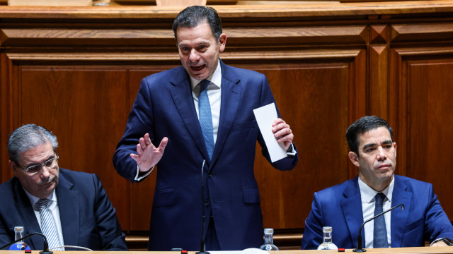 "There is no revolution or loss of rights coming. Strike doesn't make sense."