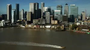 UK GDP falls again by 0.1% in October sequentially