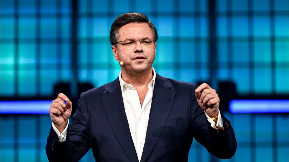 Virtual Citizen's Shop with over 60,000 services.