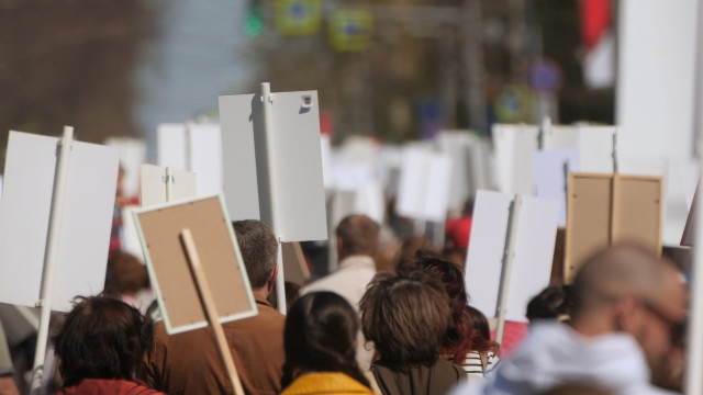 What impact will the general strike have on your life A summary by sectors