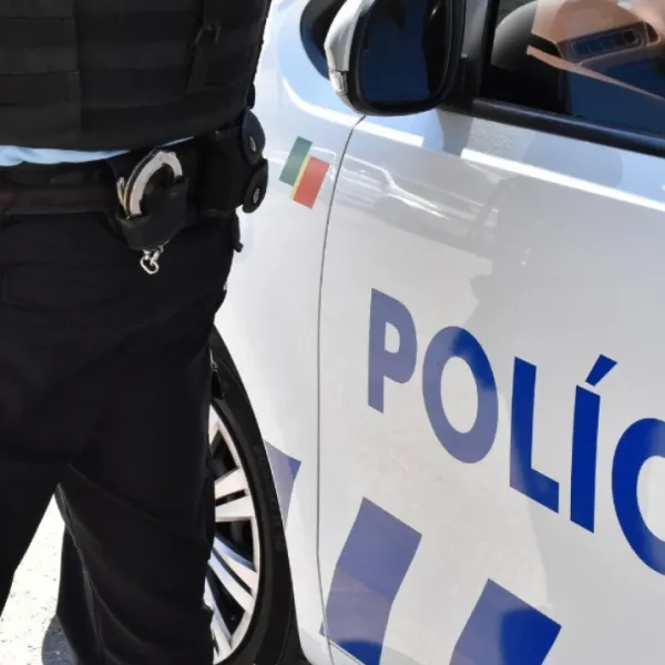 Citizen thanks officers who helped son after robbery: "Exemplary"