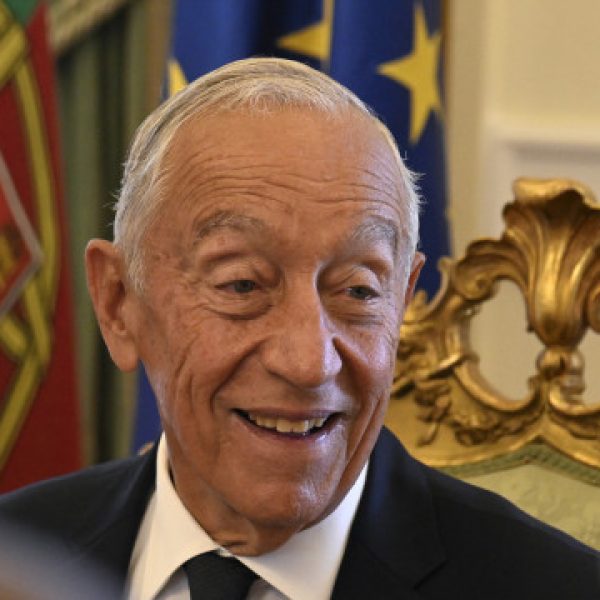 Marcelo is still having lunch, but "with a desire to leave as soon as possible"