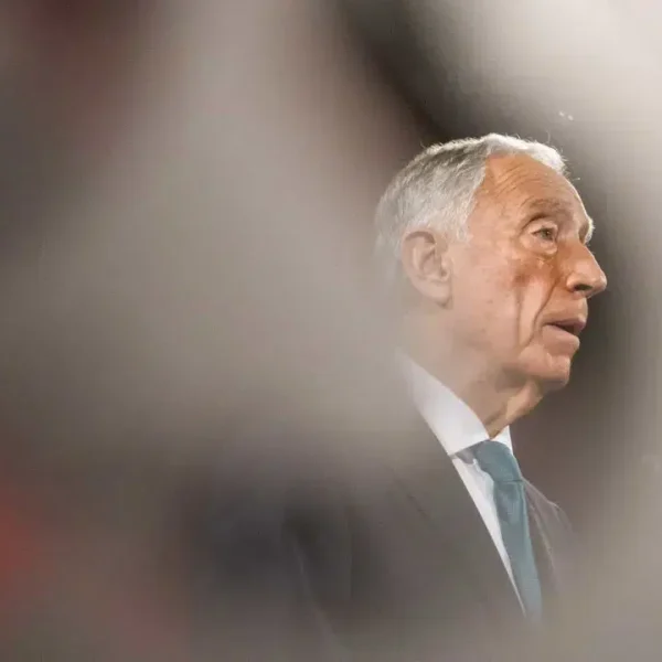 Marcelo monitors the condition of the seriously injured in the fire in Guarda.