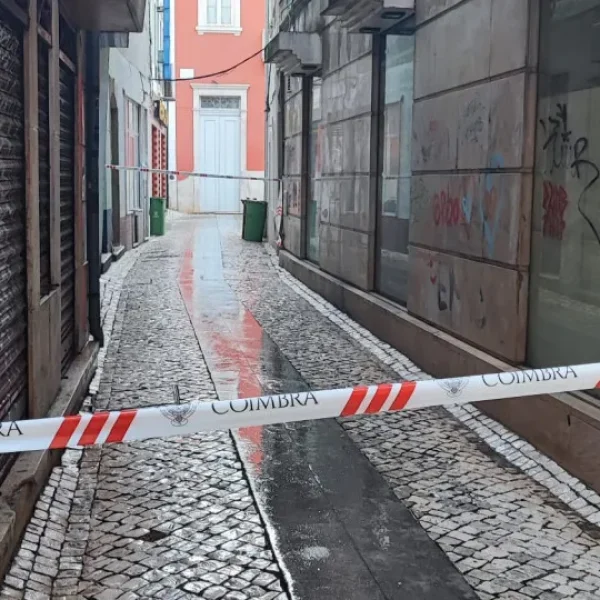 Owner of derelict building that collapsed in Coimbra was one of 200 notified