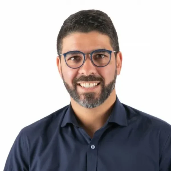 "This decentralization should have been better negotiated at the beginning"